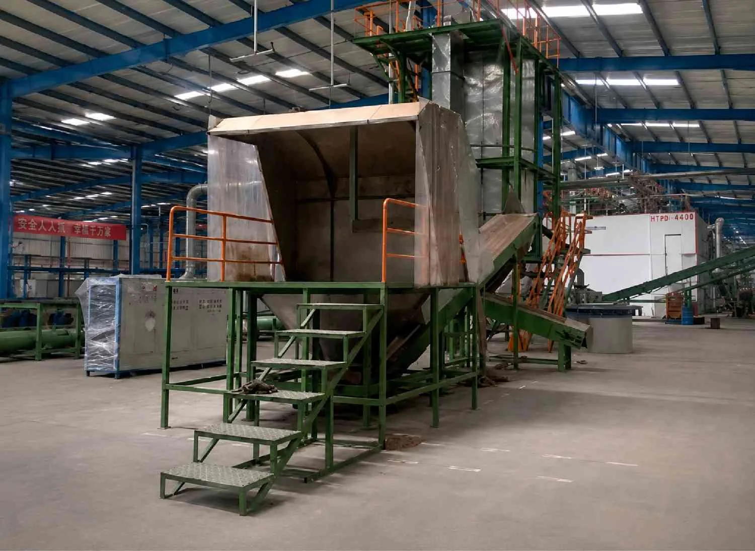 Srinath Industrial Precision Feeding Hopper System